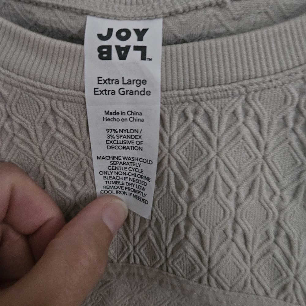 Joy Lab T-Shirt Womens Medium Cropped Keyhole Thumbholes Stretch Textured Silver - Picture 4 of 7